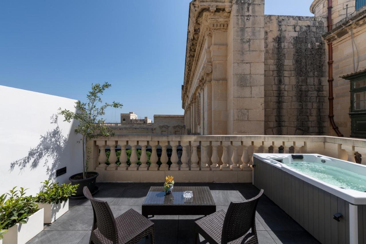 U Collection - A Luxury Collection Suites, Βαλέτα Εξωτερικό φωτογραφία